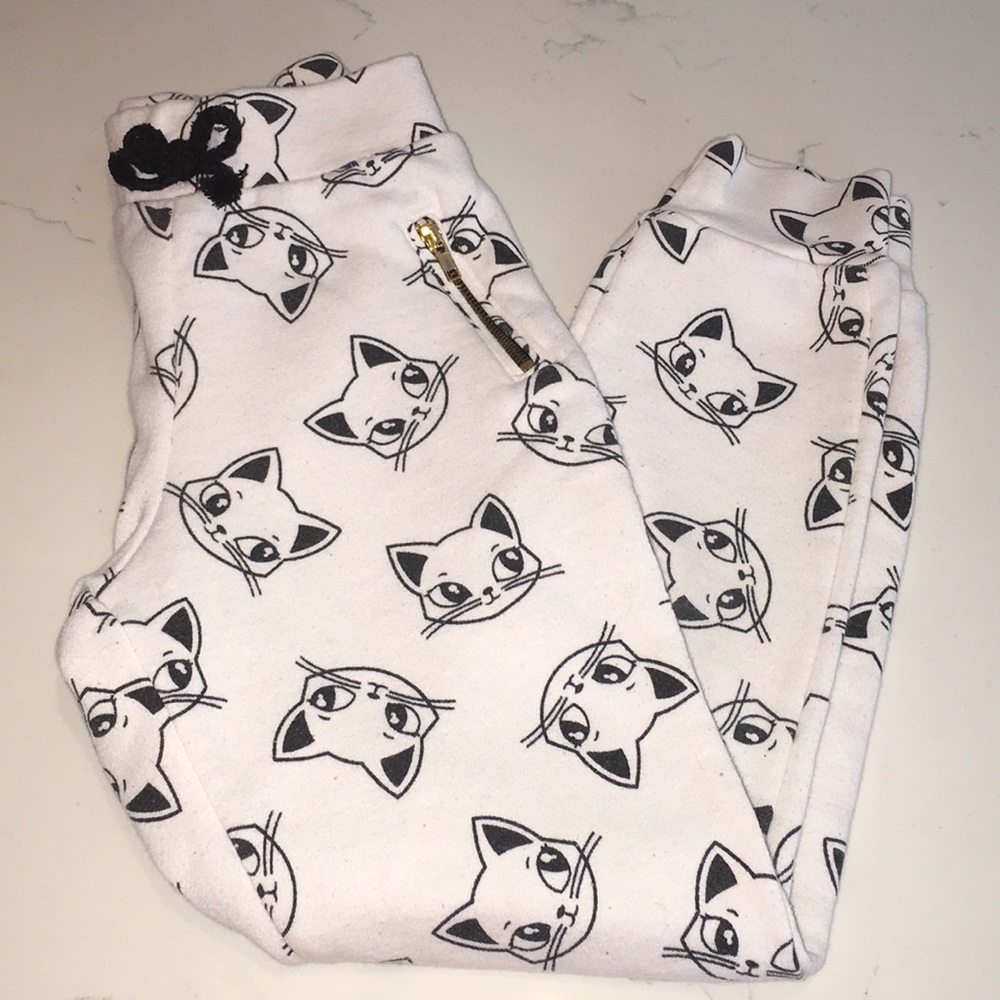 Purrfectly cute pants!